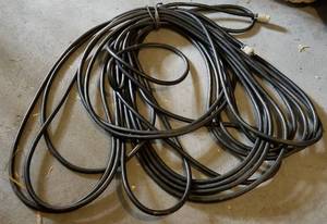lot 6 image: Heavy Duty Outdoor Extension Cord