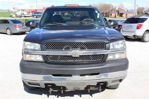 2004 CHEVROLET 2500HD SILVERADO 4WD V8 TDSL EXT CAB 6.6L LS