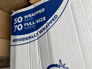 lot 32 image: Sparkle Paper Towels