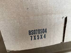 lot 71 image: Shipping Boxes
