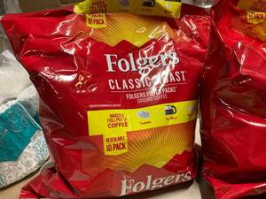 lot 68 image: Folgers Coffee