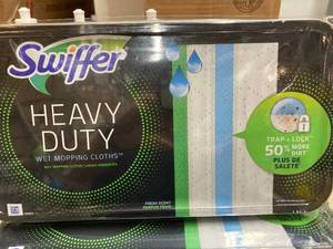lot 74 image: Swiffer HD Wet Mopping Cloths