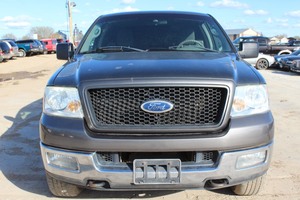 2004 FORD F150 4WD V8 EXT CAB 5.4L XLT - 2 OWNERS -