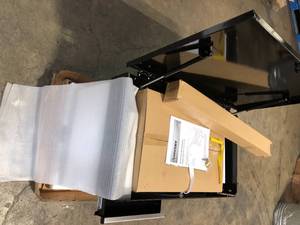 Husky 33 in 4-Drawer Mechanics Cart with Extended Side Table and Bottle Tray- Good Condition - Review all pictures