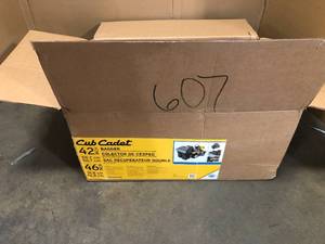 Cub Cadet 42 Bagger - Good Condition - Review all pictures