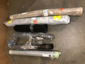 Mix lot of assorted Rugs -Customer Returns - Various Models and Sizes