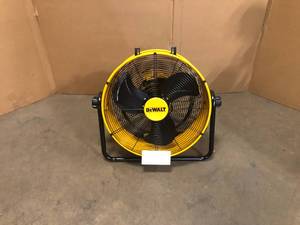 DEWALT 20 in. 3-Speed Heavy-Duty Drum Fan with 6 ft. Power Cord - Good Condition - Review all pictures