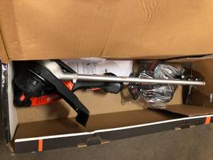 ECHO eFORCE 56V 16 in. Brushless Cordless Battery Trimmer with 2.5Ah Battery and Charger - Good Condition - Review all pictures
