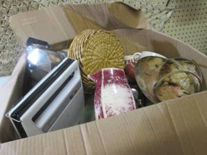 (RM1) Assorted Vintage See Photos...