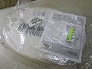 (RM2) American Standard Elongated S...