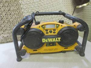 (RM1) Dewalt DC011 Work Site Radio...