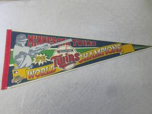 (C-3) Vintage Wincraft Minnesota Tw...