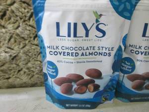 (B-2) 6 Bags Milk Chocolate Style C...