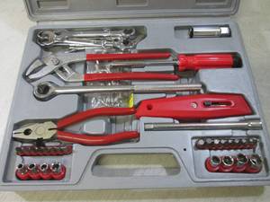 (BSB) Tool Set In Case...