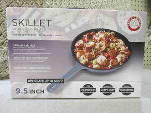 (F-0) 9.5 Inch Cast Iron Skillet...