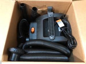 RIDGID 5 Gal. 5.0-Peak HP Portable Wall-Mountable WetDry Shop Vacuum with Filter, Hose and Accessories- Good Condition - Review all pictures