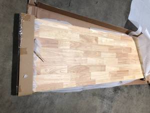Husky 72 in. Solid Wood Work Surface for Ready-to-Assemble 6 ft. Adjustable Height Workbench- Good Condition - Review all pictures