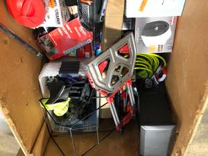 Mixed Lot of Small Houseware Items and Decor - Review all pictures