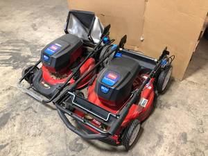 Mix Lot of 2 Toro Lawn Mowers - Various Models and Conditions - Customer Returns - Review all pictures