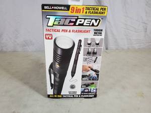 New 9 in 1 Tactical Pen and Flashlight