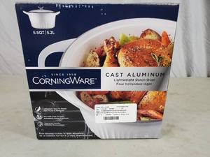 New Corningware Cast Aluminum Lightweight Dutch Oven