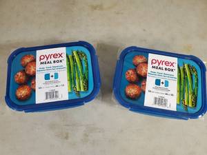 2 New Glass Pyrex Mealboxes