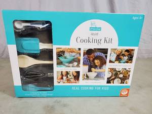 New Playful Chef Deluxe Cooking Kit