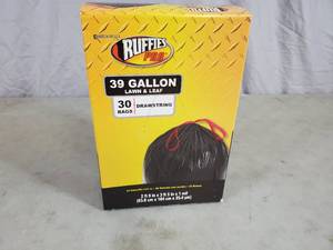 New Box of 39 Gallon Drawstring Bags