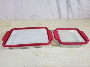 2 New Glass Pioneer Woman Baking Dishes with Lids
