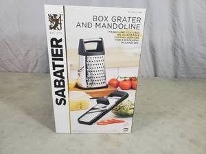 New Box Grater and Mandoline Set