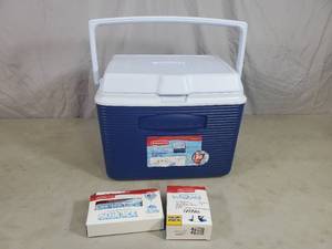 New Rubbermaid Cooler and New Ice Packs