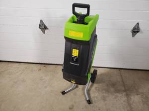 Earthwise Electric Garden  Lawn Shredder - Used for One Demo