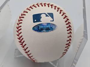 lot 17 image: Harmon Killebrew Hand-Signed Baseball Inscribed 573 HRs with Display Tri-Star Certified