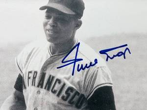 lot 63 image: Willie Mays Signed 8x10 Photo Framed