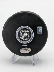 lot 119 image: Ed Belfour Chicago Blackhawks Hand-Signed Hockey Puck