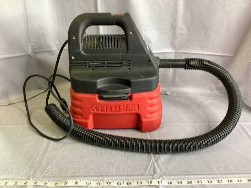 2 Garage Vacuums, Craftmans Brand
