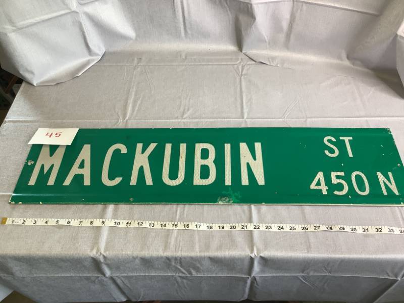 Mackubin Street Sign
