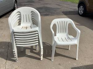 Plastic Yard Chairs