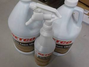 2 Gallon Jugs Betco Spray Foam Ultr...