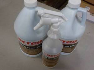 2 Gallon Jugs Betco Spray Foam Ultr...