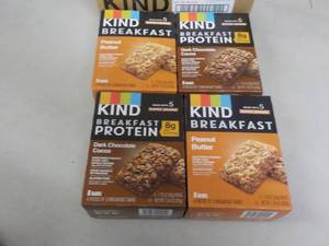 Case of 32 KIND Breakfast Protein B...