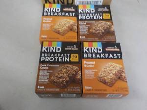 Case of 32 KIND Breakfast Protein B...