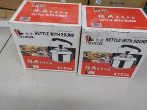 2 YIXIN Stainless Steel Kettles wit...