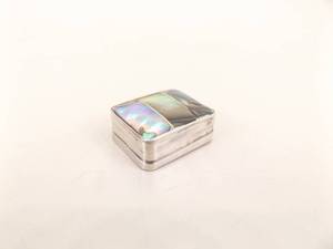 Vintage .925 Sterling Silver 1.125 x .75 Abalone Pill Box