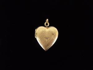 14k Yellow Gold Diamond Accented Heart Locket Pendant
