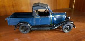 lot 70 image: 1931 Chevrolet Roadster Pickup Danbury Mint