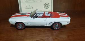 lot 72 image: 1969 Chevrolet SSRS Camaro Danbury Mint