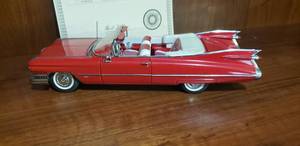 lot 74 image: 1959 Cadillac Series 62 Danbury Mint