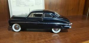 lot 77 image: 1949 Mercury Club Coupe Danbury Mint