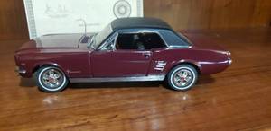 lot 78 image: 1966 Ford Mustang Danbury Mint